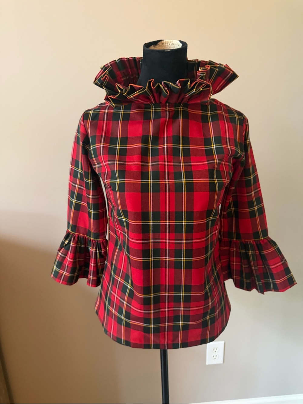 Elizabeth Wilson Ruffled Plaid Blouse in Red Tartan XSmall